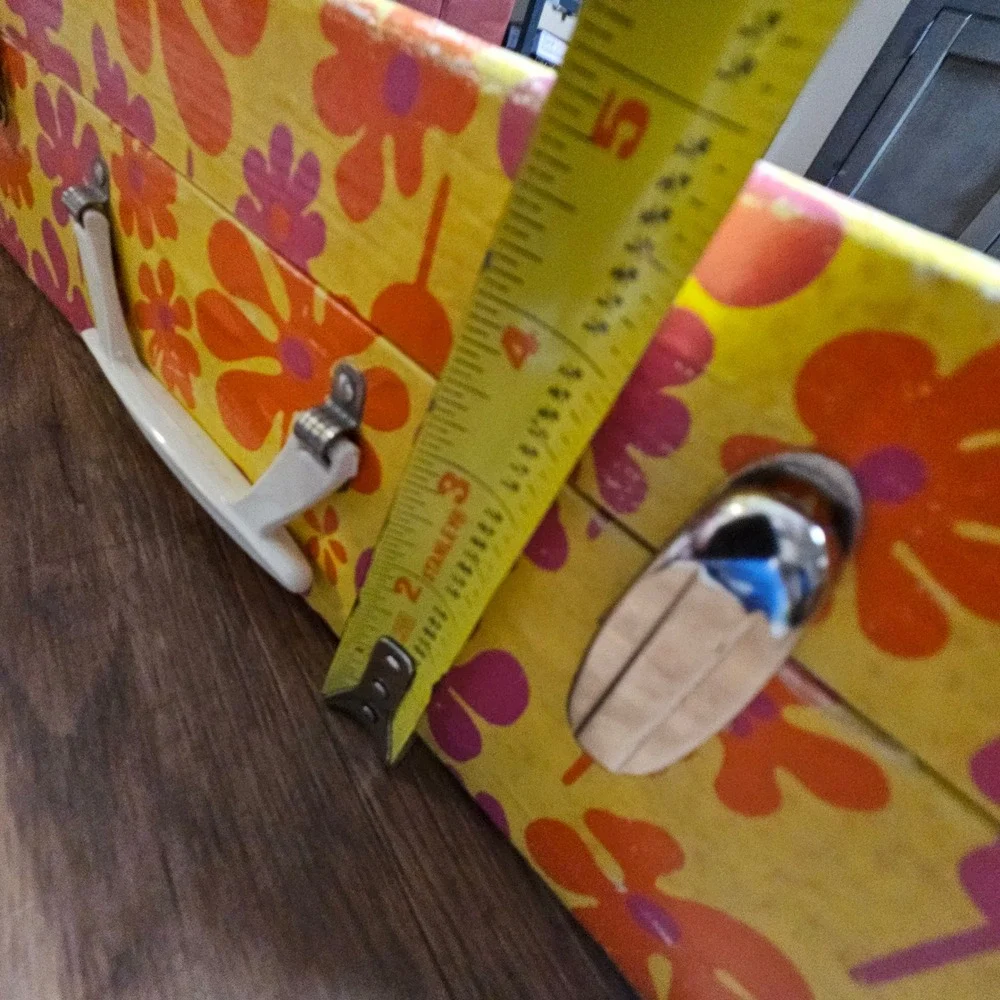 Huge‎ Lot Vintage 60s 70s Mod Sewing Pattern Kit Suitcase Trunk Craft Groovy